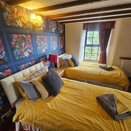 The West Country Inn Кловеллі Екстер'єр фото