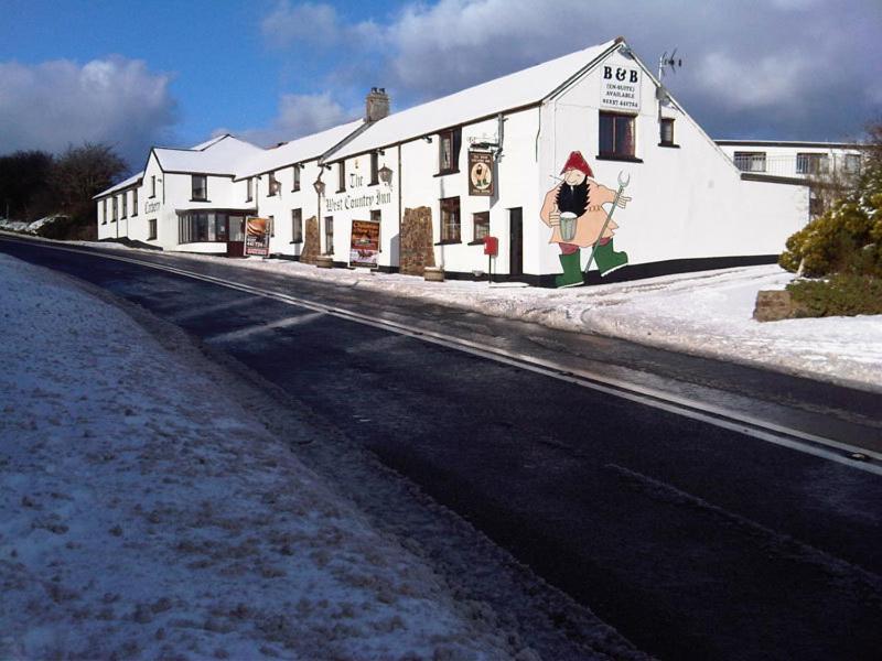 The West Country Inn Кловеллі Екстер'єр фото
